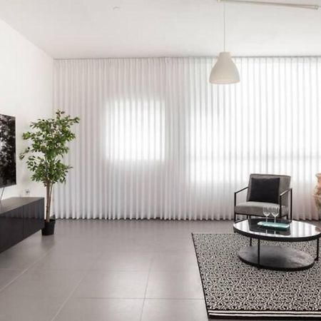 Oַ&O Group-Amazing Apt Bat-Yam 3 Min Walk To Beach Bat Yam Eksteriør bilde