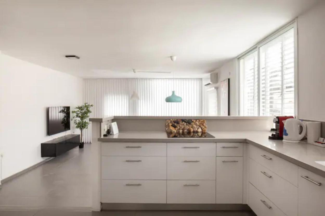 Oַ&O Group-Amazing Apt Bat-Yam 3 Min Walk To Beach Bat Yam Eksteriør bilde